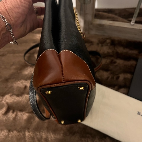 Bally Vintage Leather Shoulder Bag - Picture 4 of 9